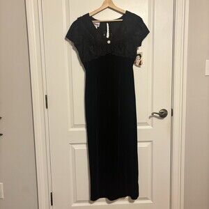 VINTAGE NWT Gloria Women's Black Lace and Velvet Short Sleeve Maxi Dress Size L